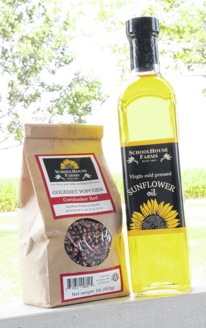 Rockford man opens sunflower fields to photographers